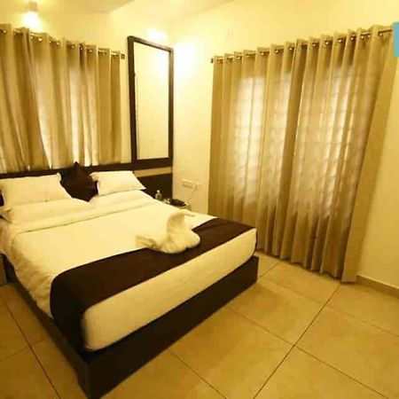 Ezebella Luxury Service Villa Ooty Exterior foto